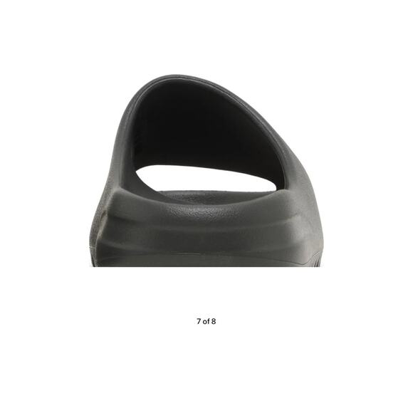 Adidas Yeezy slipper slides dark onyx size 6 - Picture 12 of 12
